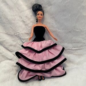 Mattel 1996 Escada Limited Edition Barbie doll